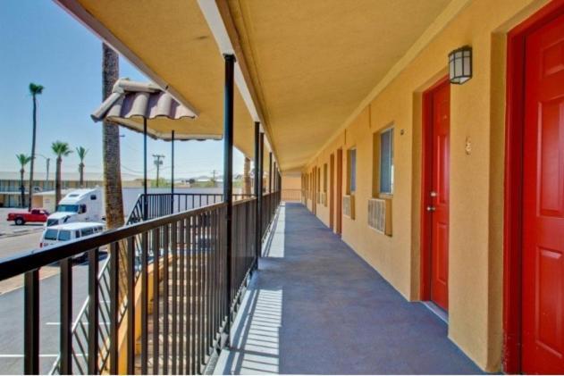 Payless Inn Phoenix Eksteriør billede